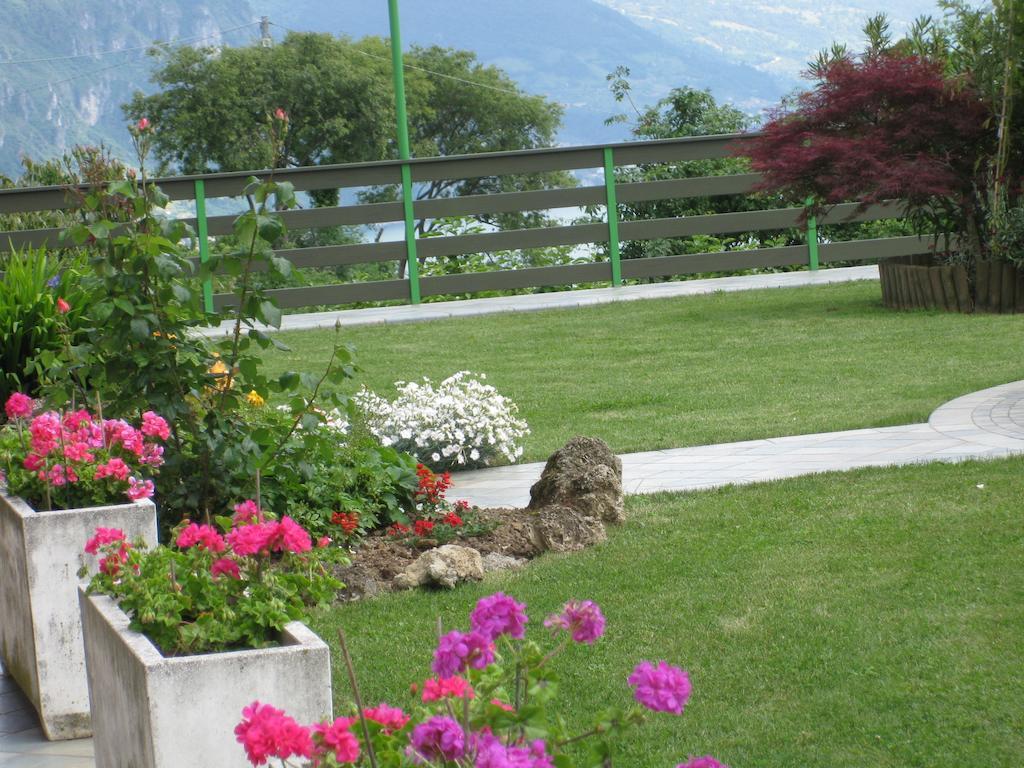 B&B Garden Solto Collina Ngoại thất bức ảnh