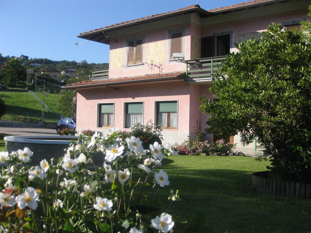 B&B Garden Solto Collina Ngoại thất bức ảnh