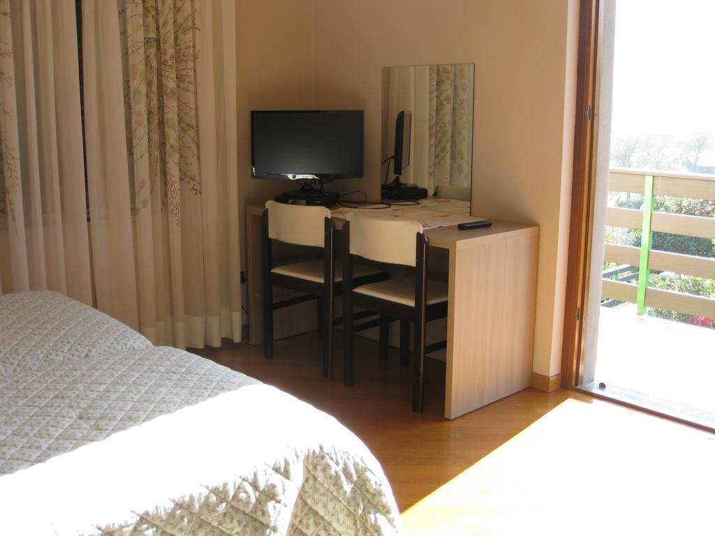B&B Garden Solto Collina Ngoại thất bức ảnh
